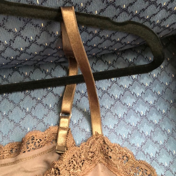 Lane Bryant, Size 22/24 Shell/Tank Top - Picture 5 of 7